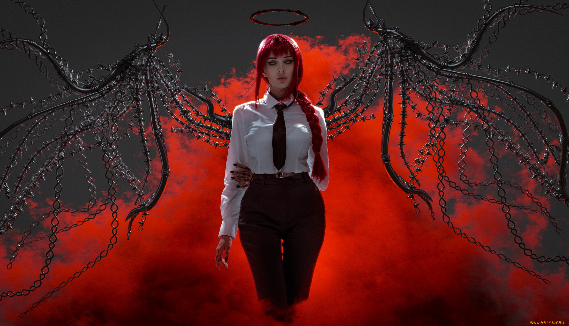 Девушка с красными волосами и крыльями из цепей на фоне красного дыма в белой блузке с галстуком